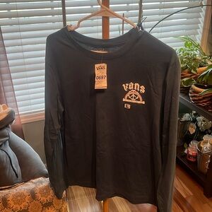 Vans long sleeve cotton tee. NWT size large. Blue color